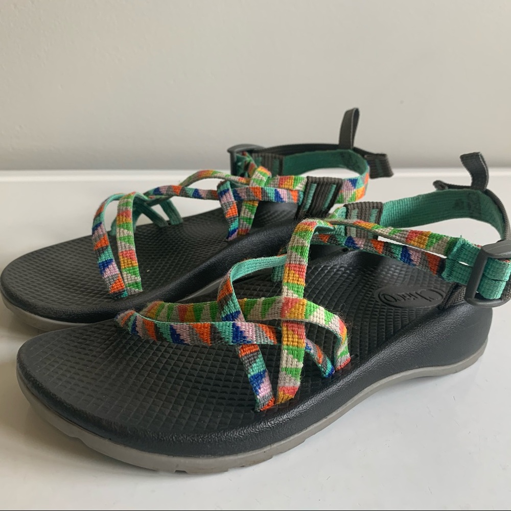 Chaco Sandals Girls, Size 4